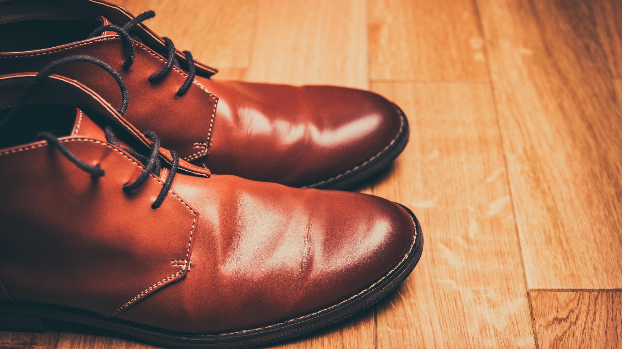 Какие мужские ботинки вышли из моды: список от стилиста - News-hub.ru, 01.12.2023